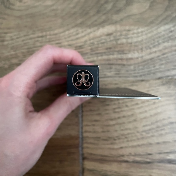 FREE BNIB Anastasia Beverly Hills Brow Wiz Mini - Picture 4 of 5